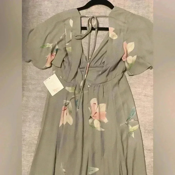 Show Me You MuMu - Faye Flutter Maxi Dress - Picture 4 of 4